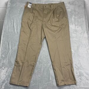 NWT Timber Creek by Wrangler Ultimate Khakis Pants Mens 48x32 Tan Straight Leg